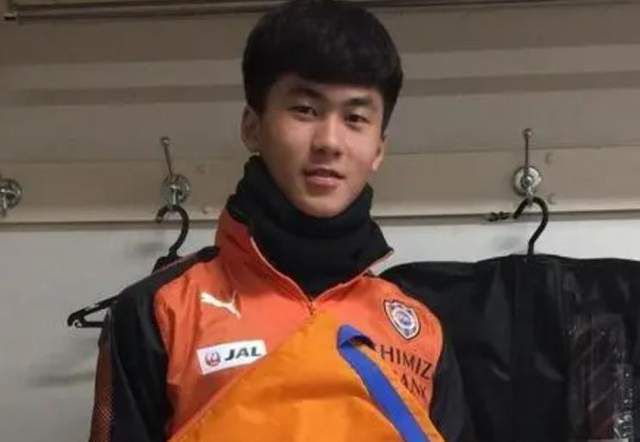 嫩草影院地址一地址二